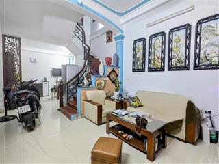 Chủ cần chuyển đổi bán nhà trần phú mỗ lao hà đông với 3 tầng dt38m2 ô tô lùi gần cửa giá chỉ 8 tỷ