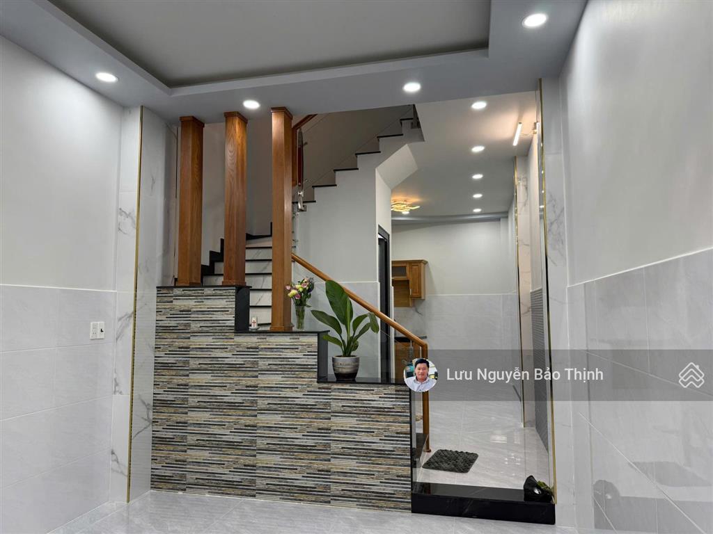 Bán nhà mới ở liền gần chợ tân bình, p10, qtb , giá 7.7 tỷ tl