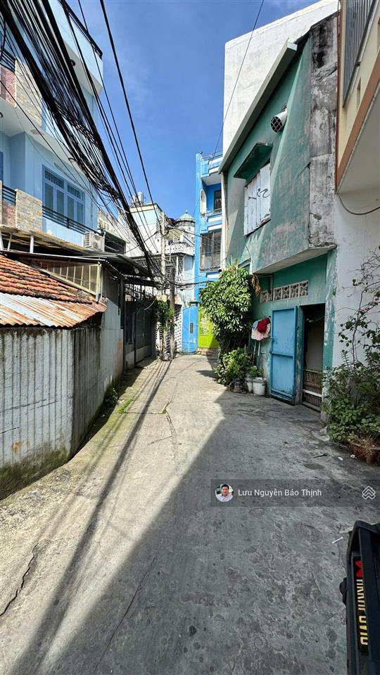 Bán nhà c4 gần 100m2, p. 9, q. tb, giá chỉ 85 tr/m2