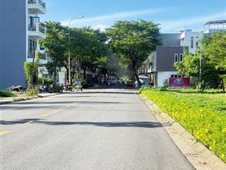 Bán lô đất trục shophouse fpt  view kênh siêu đẹp  giá 6 tỷ 250 thương lượng