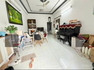 Bán căn nhà mặt tiền ngon nhất rẻ nhất trung tâm hiệp bình chánh thủ đức 200m2 chỉ nhỉnh 9 tỷ