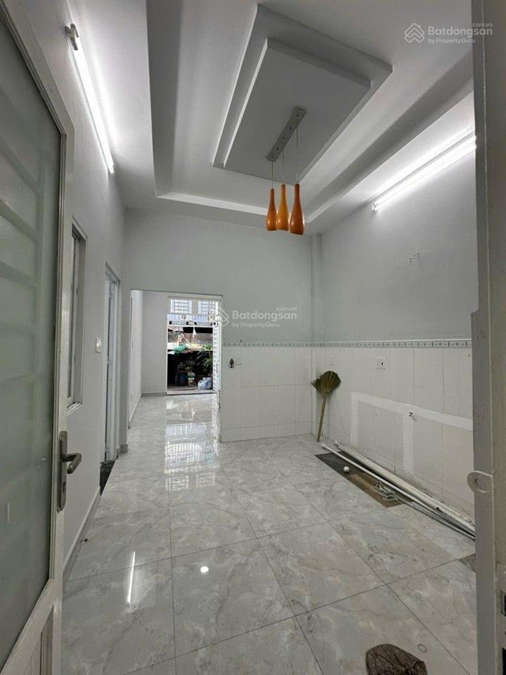 Mặt tiền rạch xuyên tâm tương lai 75m2 ngang 6,3mx11,46m hàng xóm q1 7x tỷ có hỗ trợ vay ngân hàng