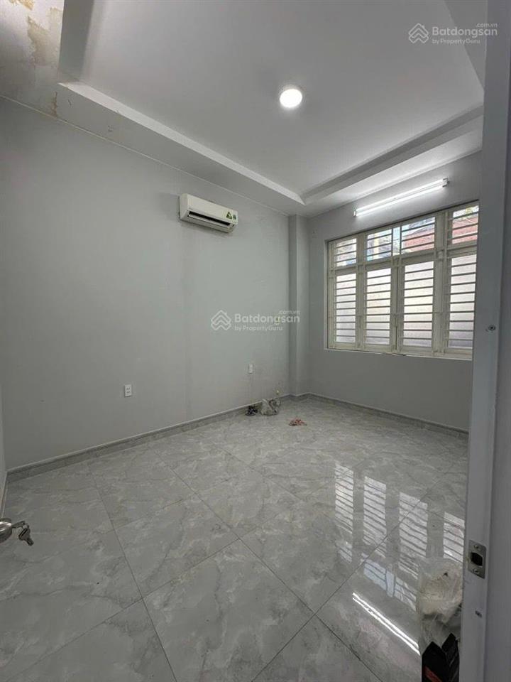 Mặt tiền rạch xuyên tâm tương lai 75m2 ngang 6,3mx11,46m hàng xóm q1 7x tỷ có hỗ trợ vay ngân hàng