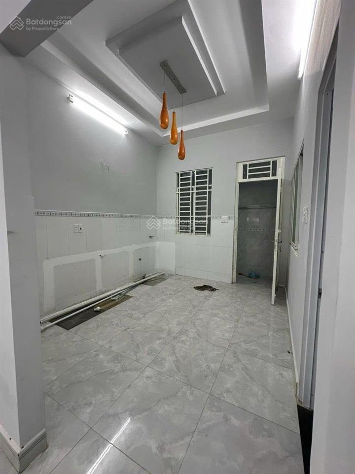 Mặt tiền rạch xuyên tâm tương lai 75m2 ngang 6,3mx11,46m hàng xóm q1 7x tỷ có hỗ trợ vay ngân hàng