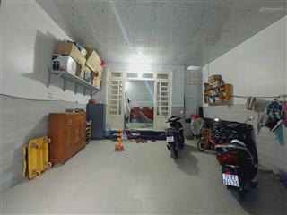 Bán nhà hẻm xe hơi linh đông, thủ đức xe ngủ trong nhà, giá giảm 900 triệu