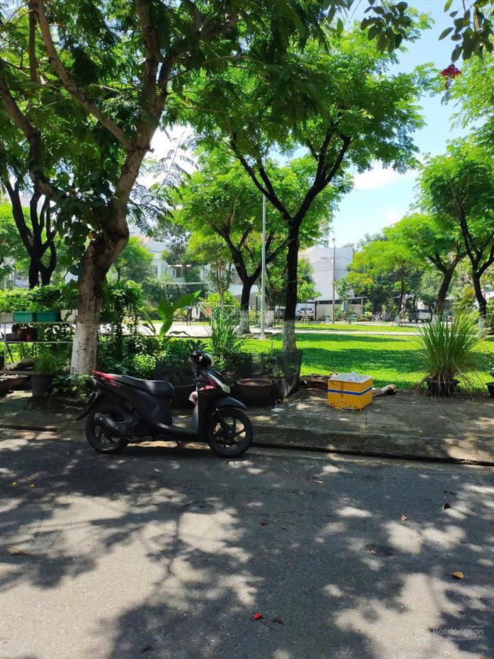 Bán nhà 3 tầng đẹp kiên cố  mỹ an 3 view công viên, cách sông hàn 50m