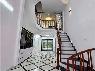 Bán nhà cổ điển a, tứ hiệp 55m x 5 tầng xây mới, ô tô tránh đường nhựa thông cách 70m. vị trí nga