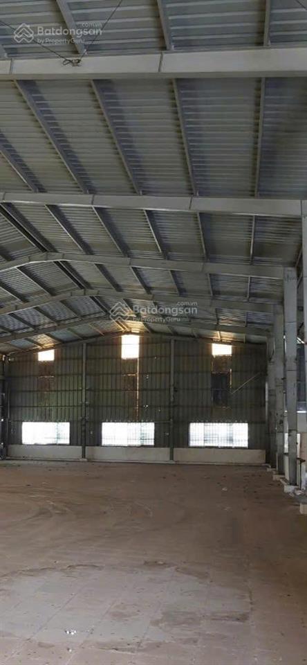 Kho xưởng bình chánh 4010m² vị trí đẹp, đường xe công, đang cho thuê giá cao!