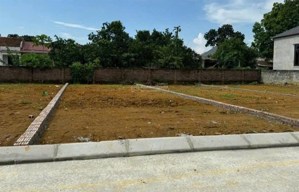 Giá f0 lô đất 100m² mặt tiền 5m, dân cư đông đúc, tiện ích đủ đầy