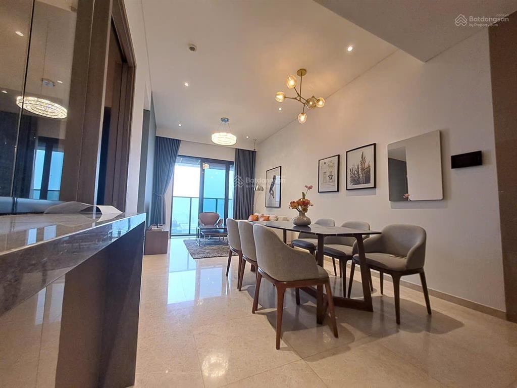 Cho thuê căn hộ quận 1  the marq, 3pn  50tr/th