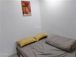 Bán gấp chung cư mn 55m, đầy đủ nội thất, vị trí siêu vip, ô tô đỗ cửa, giá 2 tỷ