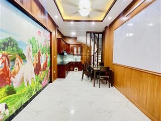 Hoàng mai  nhà đẹp chính chủ  full nội thất  cần bán  nhỉnh 7tỷ