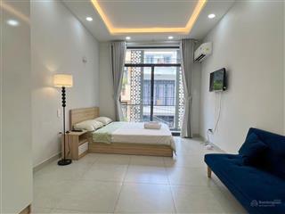 Studio balcony ngay cầu lê văn sỹ  bờ kè hoàng sa  chùa pháp hoa  co. opmart nhiêu lộc quận 3