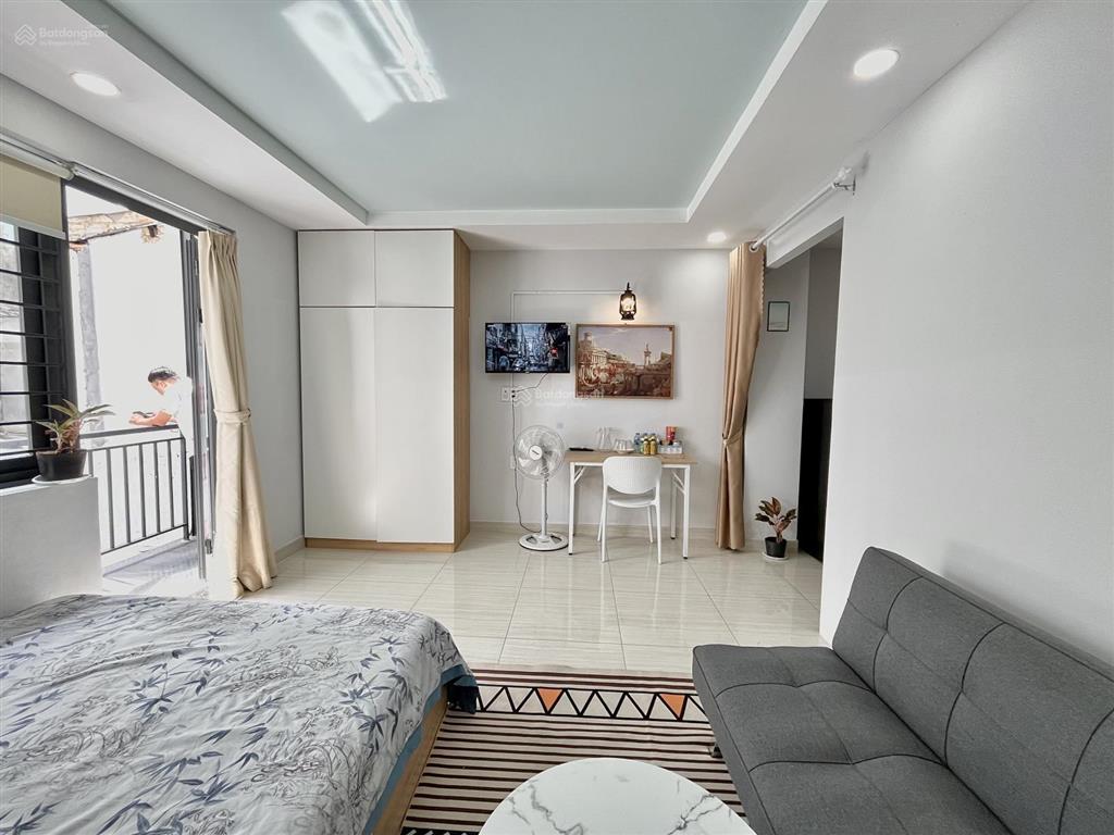 Căn hộ 1 ngủ bancol đinh công tráng gần chợ tân định, công viên lê văn tám, horizon tower quận 1