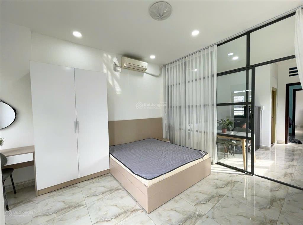Căn hộ mini 1pn balcony đường trần quang khải gần cầu bông, bờ kè hoàng sa, chợ tân định quận 1