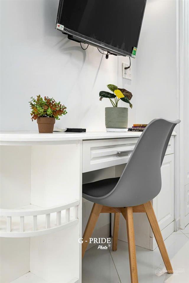 Studio 45m2 trung tâm quận 1 bancony giặt riêng, view đẹp, ngay công viên tao đàn, vincom đồng khởi