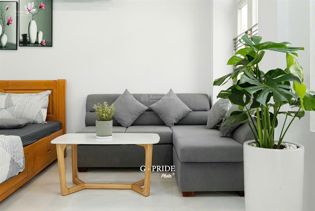 Studio 45m2 trung tâm quận 1 bancony giặt riêng, view đẹp, ngay công viên tao đàn, vincom đồng khởi