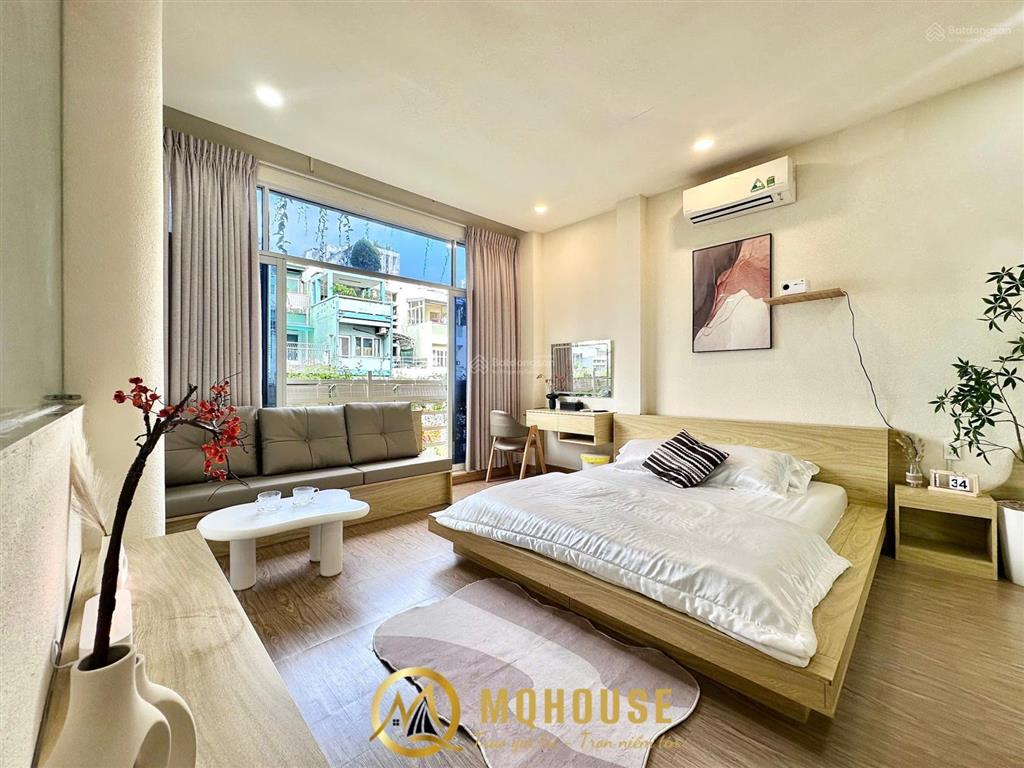 Căn hộ 1pn cao cấp + balcony đường đinh tiên hoàng gần công viên lê văn tám, chợ tân định quận 1