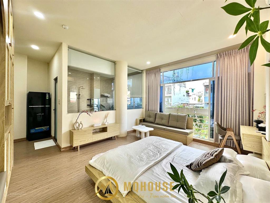 Căn hộ 1pn cao cấp + balcony đường đinh tiên hoàng gần công viên lê văn tám, chợ tân định quận 1