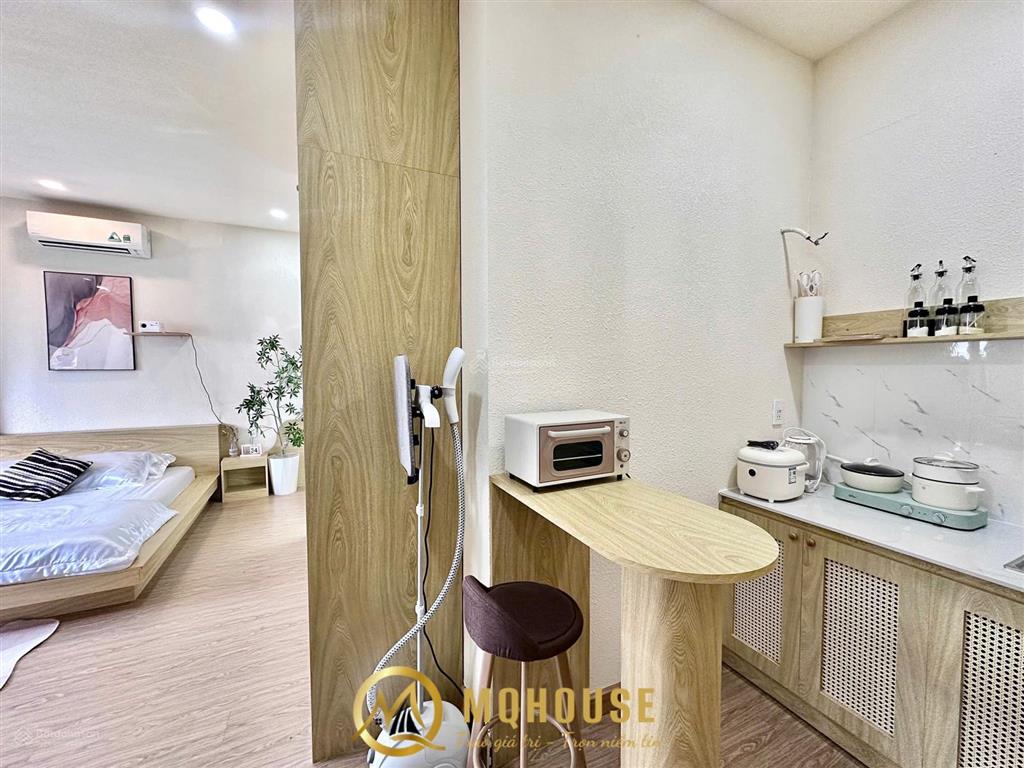 Căn hộ 1pn cao cấp + balcony đường đinh tiên hoàng gần công viên lê văn tám, chợ tân định quận 1
