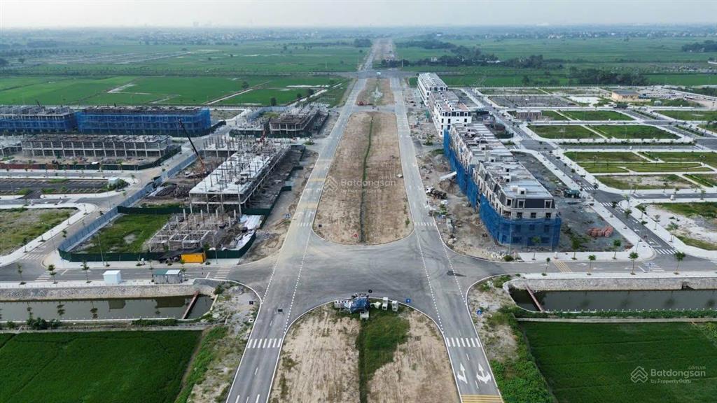 Vốn chỉ 2,2 tỉ sở hữu 100m2 xây 4 tầng shophouse mặt đường 30m tại tân thanh elite city hà nam