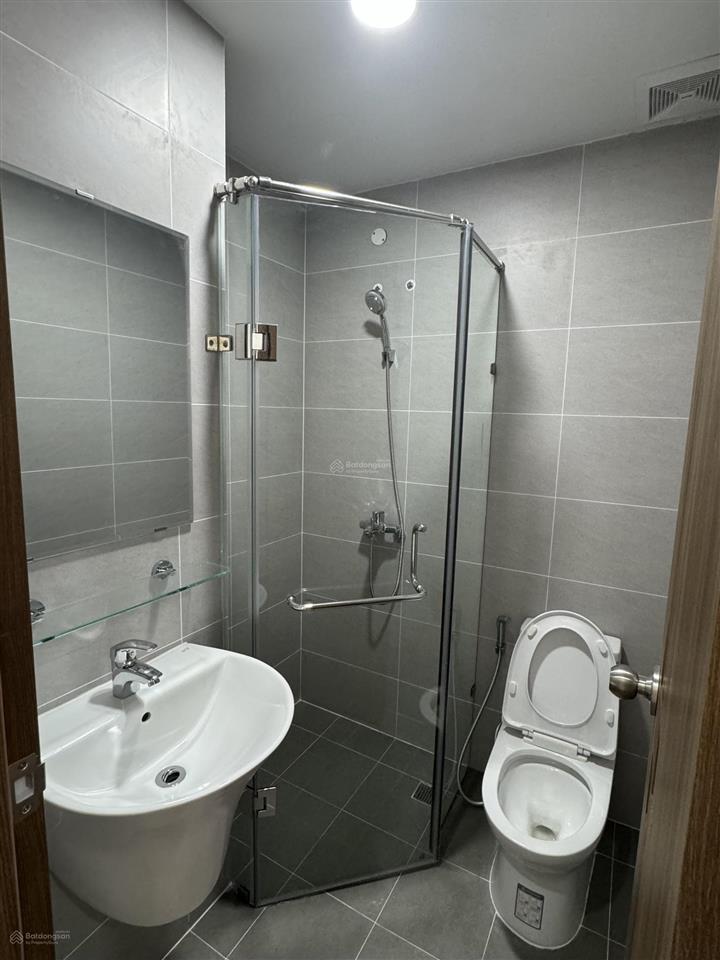 Chính chủ cần bán căn hộ bcons city  green topaz