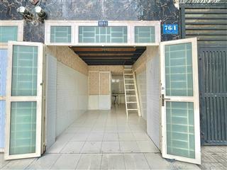 Phòng trệt kiot. ở ghép được từ 45 người gần đh ngân hàng