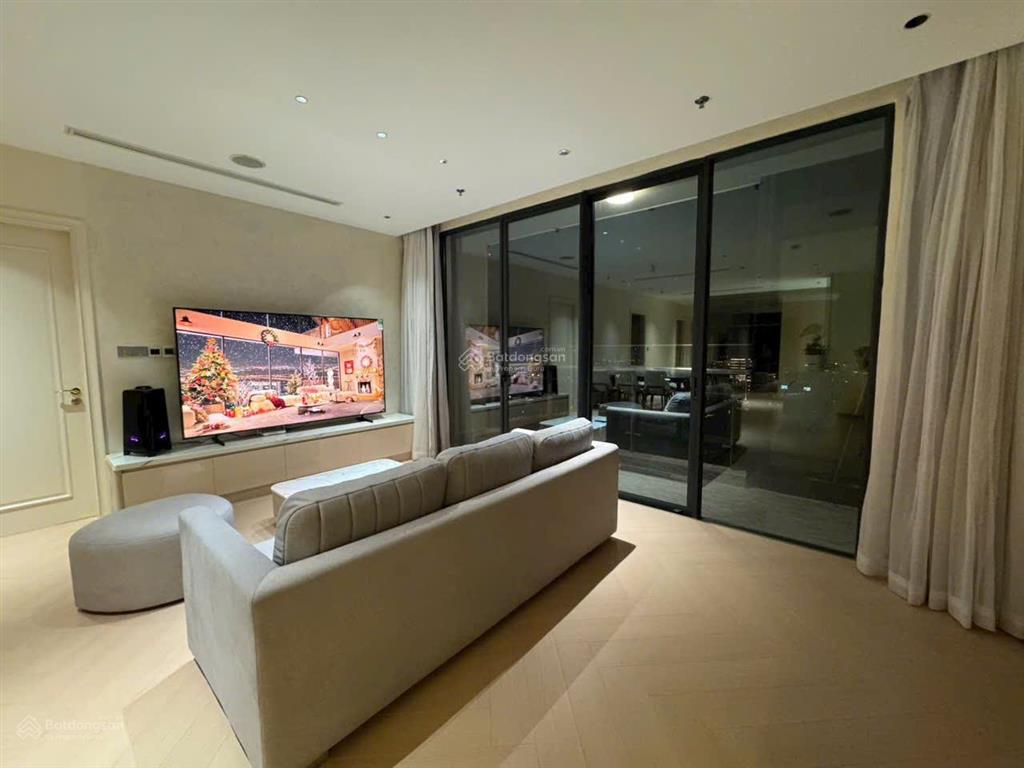 Bán căn 3pn tại vinhome ba son nhà mới 100% giá chỉ 33 tỷ, 118m2