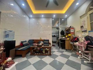 Nhỉnh 1 tỷ, bán nhà phố an dương  yên phụ 39m2  2 tầng 30m ra ô tô tránh