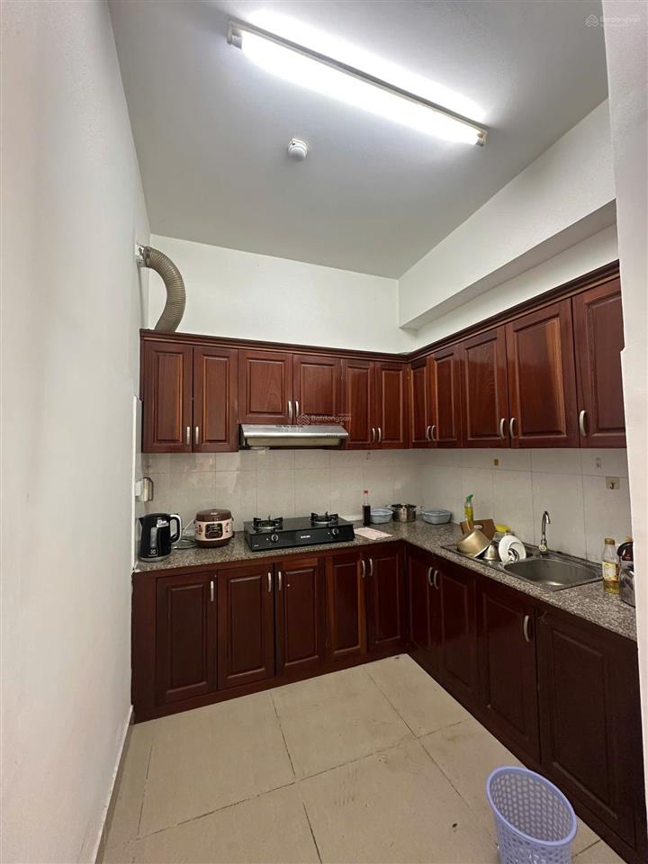 Bán ch chung cư thái sơn, bình tân. 81m2 full nội thất giá chỉ 2 tỷ 5, sổ hồng riêng