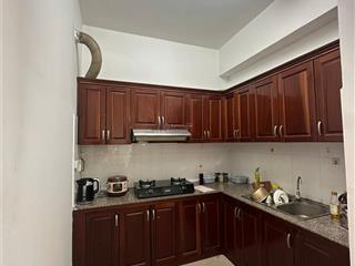 Bán ch chung cư thái sơn, bình tân. 81m2 full nội thất giá chỉ 2 tỷ 5, sổ hồng riêng