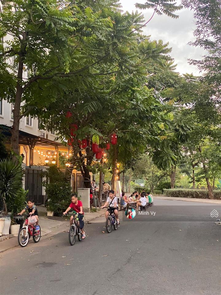 Duy nhất 1 căn nhà phố view sông lakeview city cần bán 20 tỷ