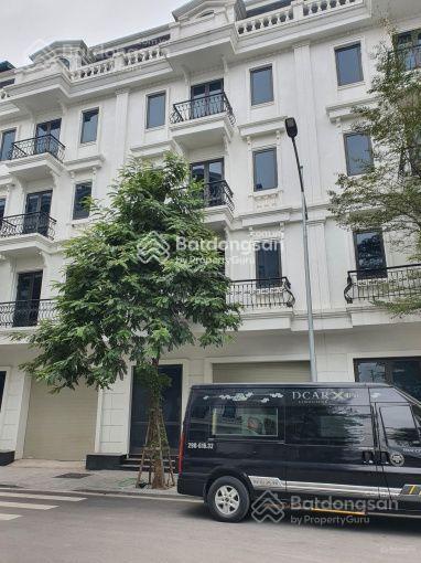 Chính chủ cần bán căn liền kề dãy ctt4 kiến hưng hà đông 21 tỷ. nhà thô chưa hoàn thiện