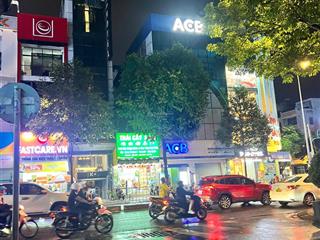 Bán nhà phố mặt tiền đường khánh hội quận 4.