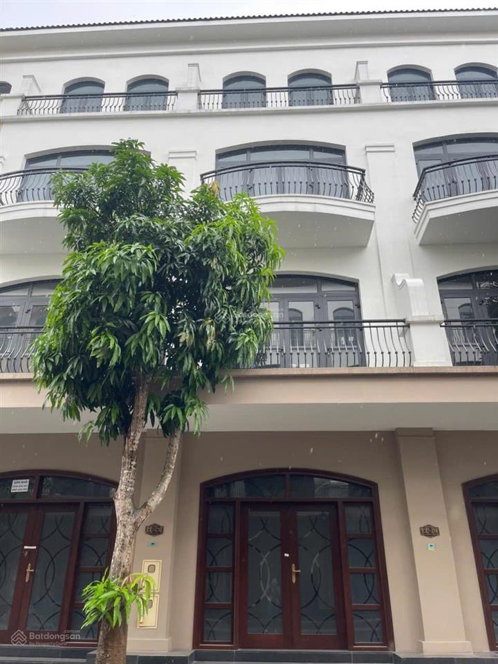 Chính chủ gửi bán căn chà là đường thông dt 63m2 giá tốt nhất phân khu