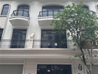Chính chủ cần bán căn sao biển vị trí cực đẹp giáp khu chung cư, căn 58,5m2 ban công to