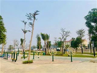 Trực tiếp chủ đầu tư lô đối diện công viên duy nhất tại dự án, mặt tiền 6m phù hợp ở và kinh doanh