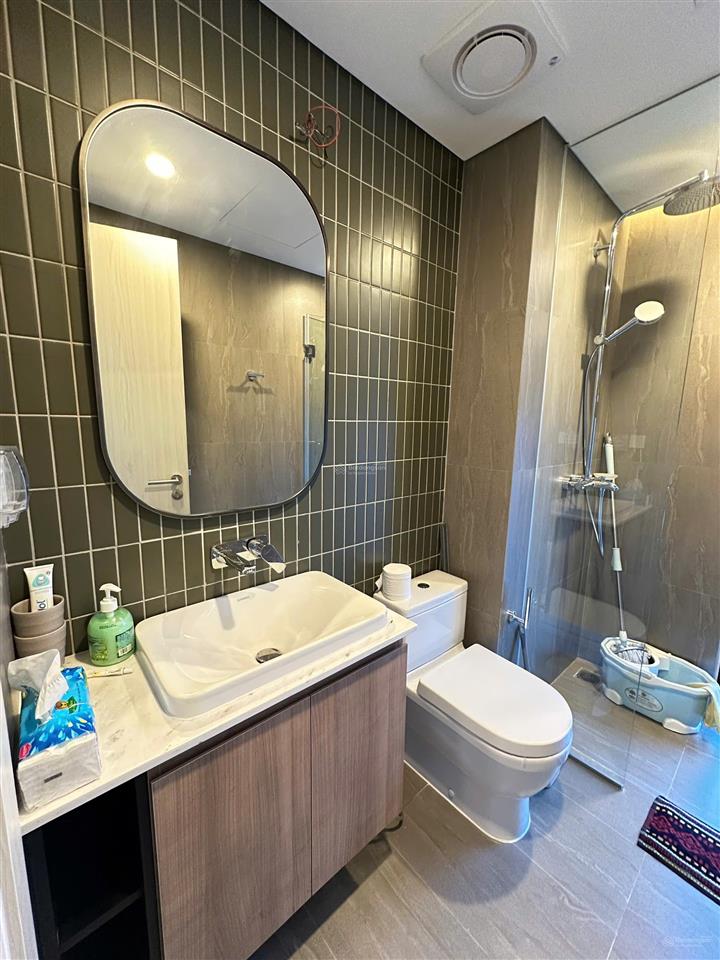 Chính chủ cần cho thuê căn hộ dát vàng sam towers full nội thất, căn view đẹp