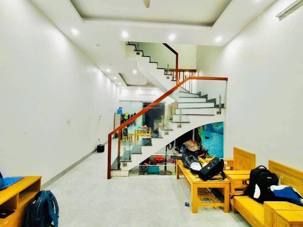 Bán nhà phú thượng, phân lô quân đội 8,2 tỷ, 50m2,