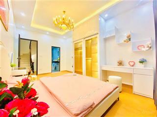Nhà đẹp đống đa full nội thất ở ngay 7.2 tỷ