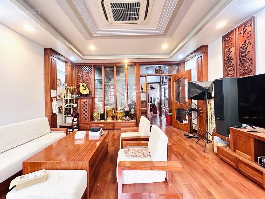 Biệt thử đẹp chủ bán gấp tặng hết nội thất đi định cư trung mỹ tây quận 12 chỉ 12x tỷ