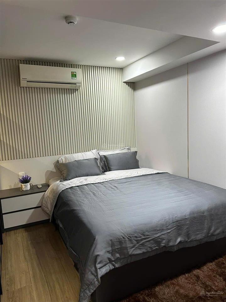 Cho thuê căn hộ the monarchy 2 pn, giá chỉ 17 triệu/tháng full nội thất cao cấp