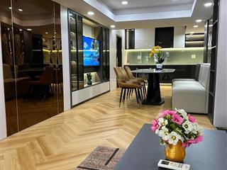 Cho thuê căn hộ the monarchy 2 pn, giá chỉ 15 triệu/tháng full nội thất cao cấp