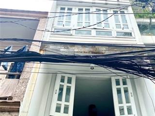 1/hoàng sa quận3 nhà 4 tầng hẻm 3m thông gần mặt tiền đường dt 30m2  giá 5,15 tỷ.