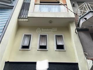 Quận 10 đường lý thái tổ, vị trí đẹp, dt 33m2 4tầng btct mới đẹp vào ở luôn  giá 6,5 tỷ