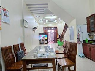 Chủ cần bán gấp nhà mễ trì  lô góc  dân xây ô tô đỗ cửa  gần hồ giá hơn 7 tỷ