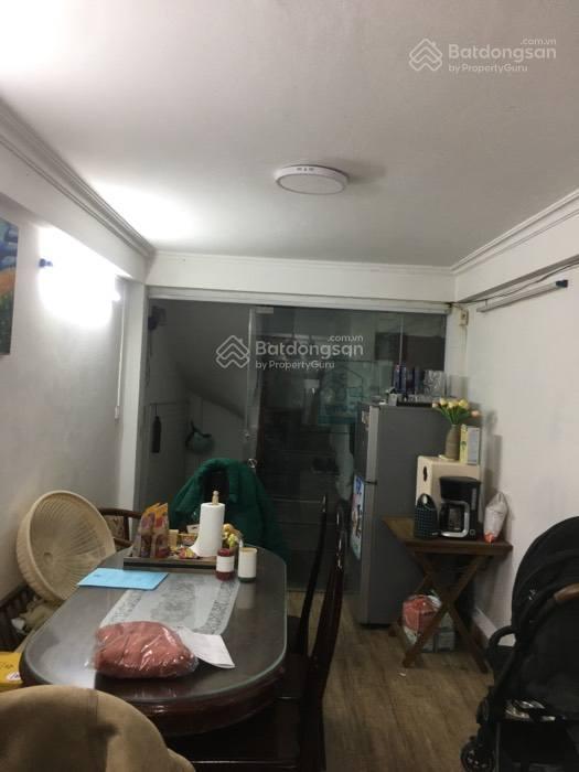 Bán nhà ngõ 22 tôn thất tùng, 3 gác đỗ cửa, 200m đến đường ô tô tránh, không quy hoạch, giá 5 tỷ400
