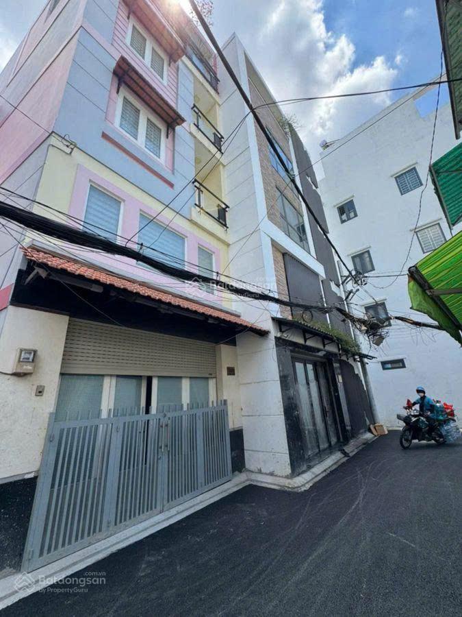 Bán nhà hoàng văn thụ, phường 8, phú nhuận  nhà có thang máy  xe bán tải đỗ cửa  giá 18 tỷ