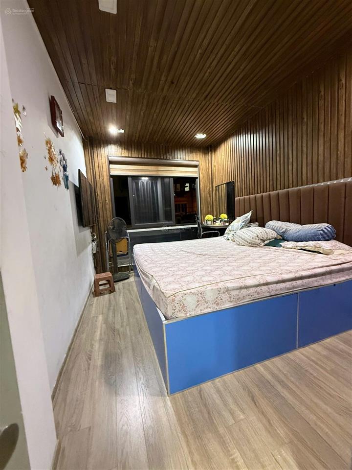 Nhỉnh 3 tỷ sở hữu ngay nhà 3 tầng phố nguyễn chính hoàng mai