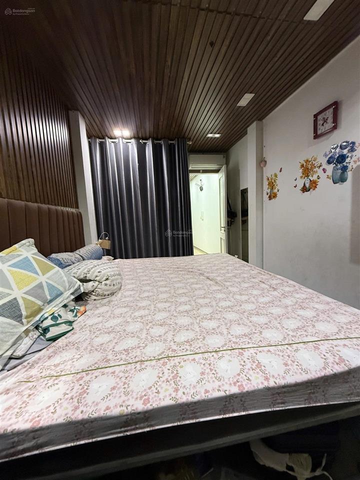 Nhỉnh 3 tỷ sở hữu ngay nhà 3 tầng phố nguyễn chính hoàng mai